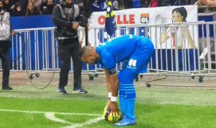 曼联拉什福德进球助球队连胜