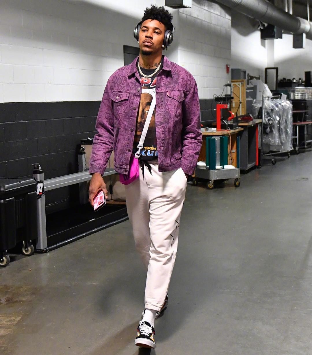 法国客场3-1逆转阿塞拜疆，马特塔、阿克利乌什破门，古斯托两助攻（法国客战阿塞拜疆3-1上演逆转：马特塔、阿克利乌什建功，古斯托双助攻）