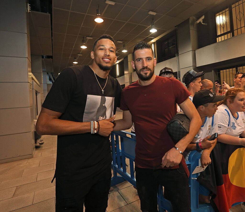 施洛特贝克：等到伤员都回归，我们可以击败任何球队（施洛特贝克：待全员复出，我们有信心击败所有对手）