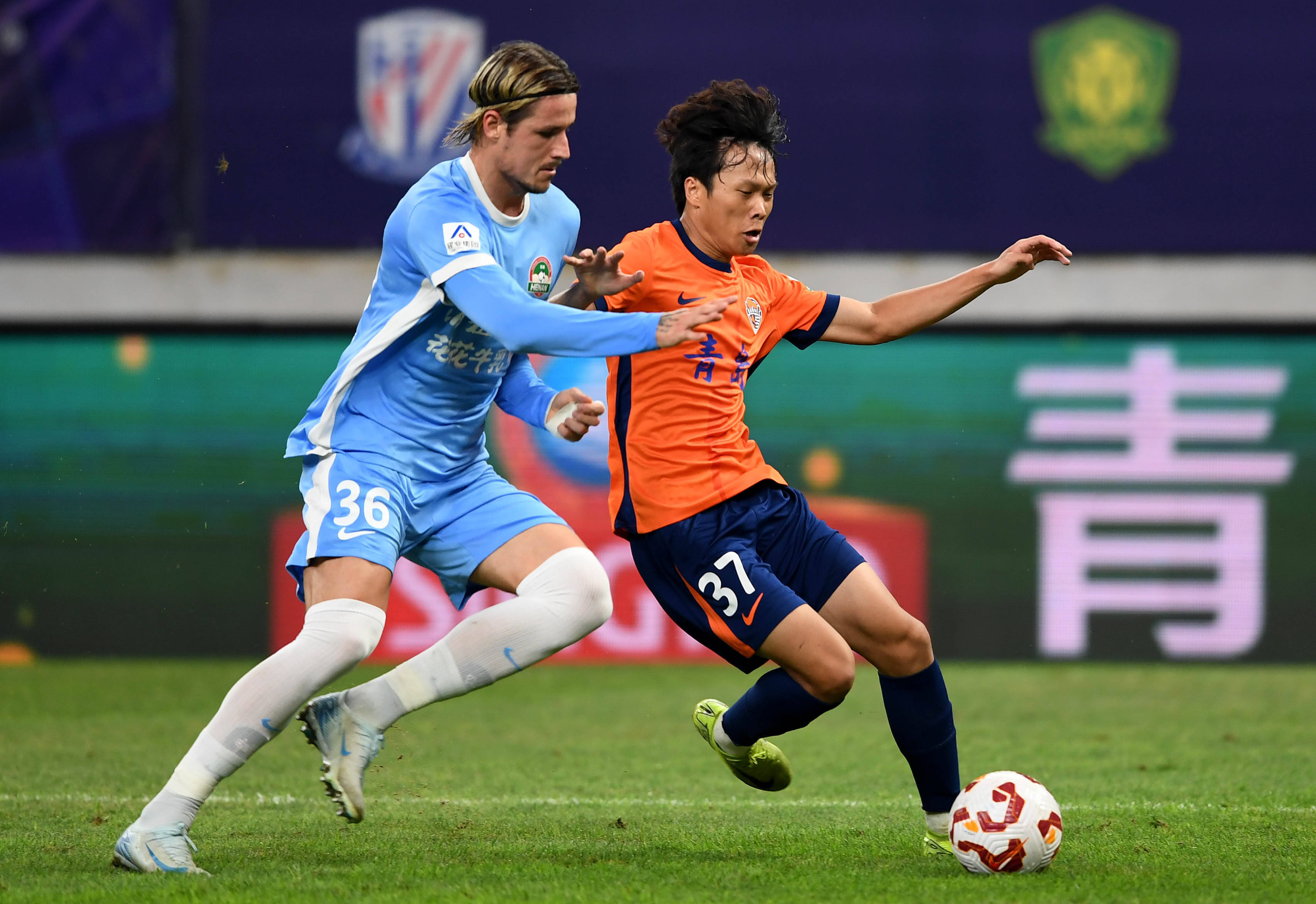 半场战报：塞尔塔0-0西班牙人（半场比分：塞尔塔与西班牙人战成0-0）