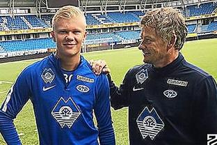 库杜斯：包括我在内所有球员表现都不好，球队要付出更多努力（库杜斯：我和全队都发挥欠佳，球队必须更加努力）