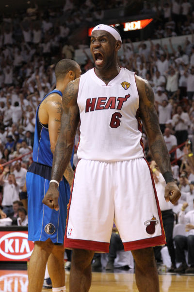 ChatGPT评21世纪最伟大运动员：博尔特第1，梅西第3，C罗第4（ChatGPT评选21世纪体坛传奇：博尔特登顶，梅西第三，C罗第四）