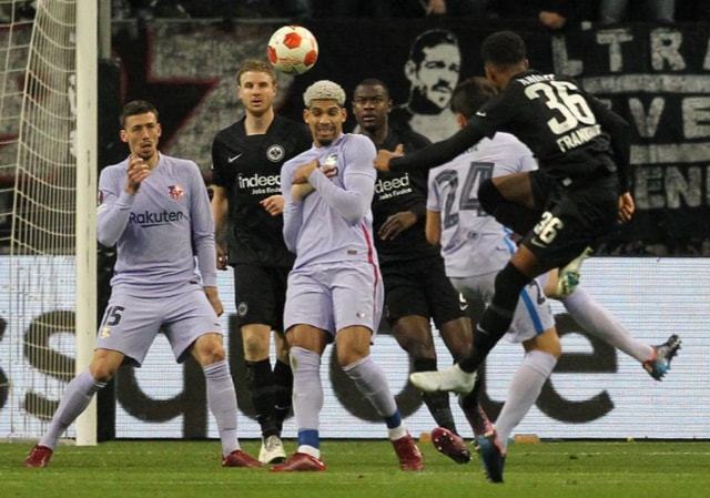 费迪南德：姆伯莫态度严谨且敬业，他能给曼联带来积极的影响（费迪南德看好姆伯莫：职业态度一流，能为曼联带来积极变化）