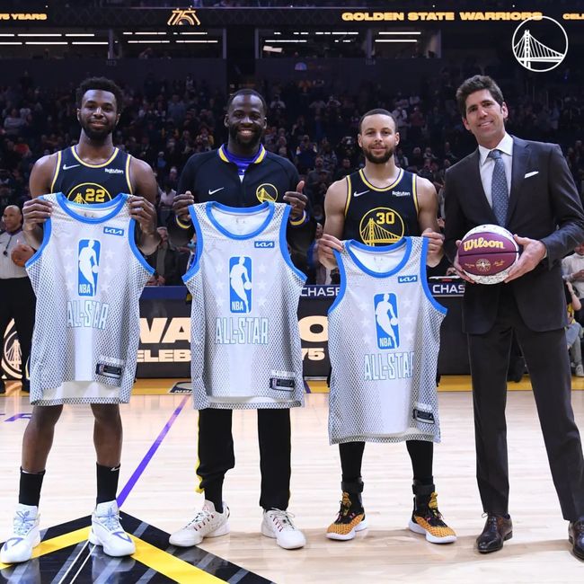 鲁尔：多特尚未联系昆滕-廷贝尔，球员在规划下一步生涯（鲁尔：多特仍未与昆滕-廷贝尔接洽，球员正谋划下一步发展）