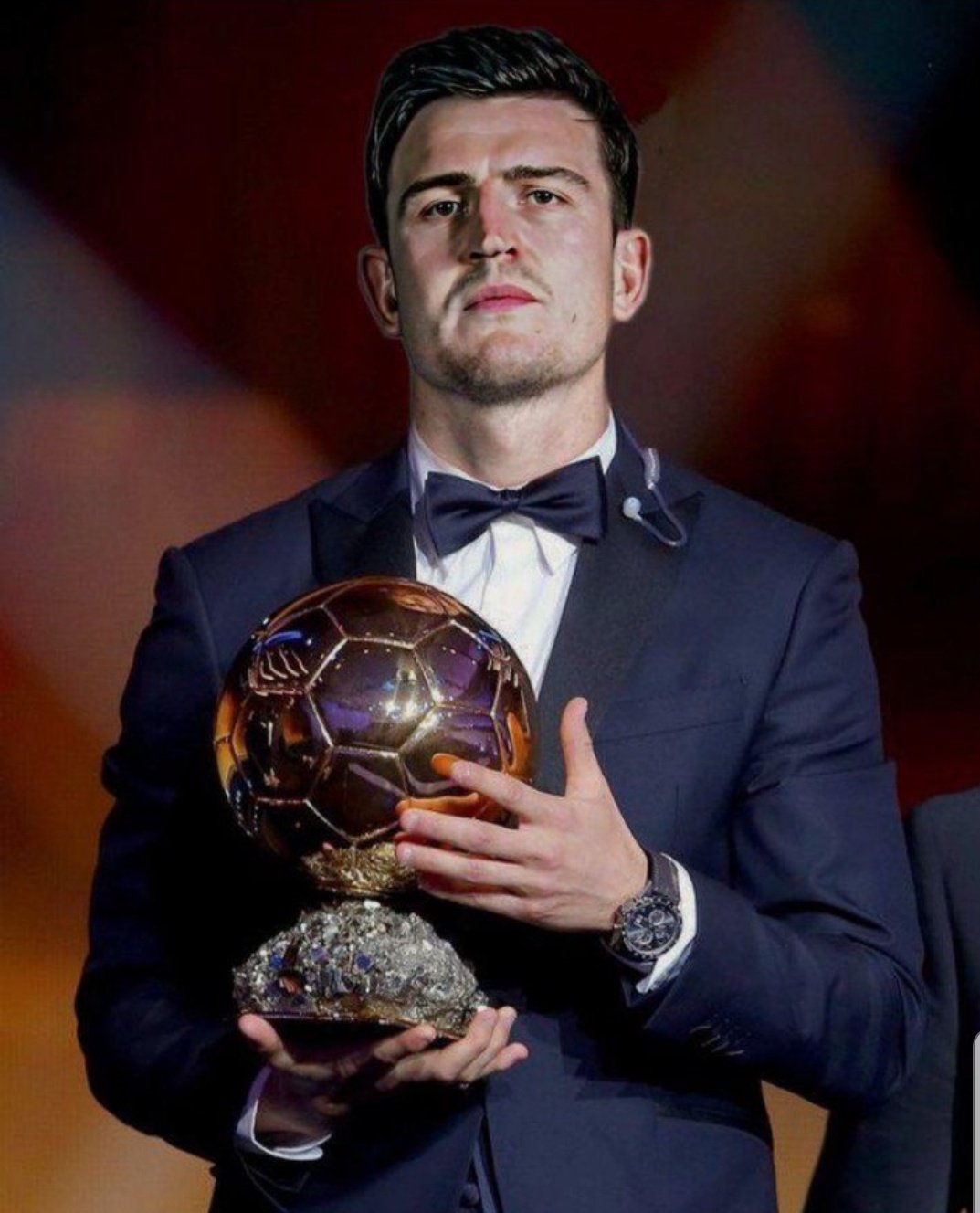 太阳报：比苏马被拍到再次吸食笑气，热刺正在进行调查