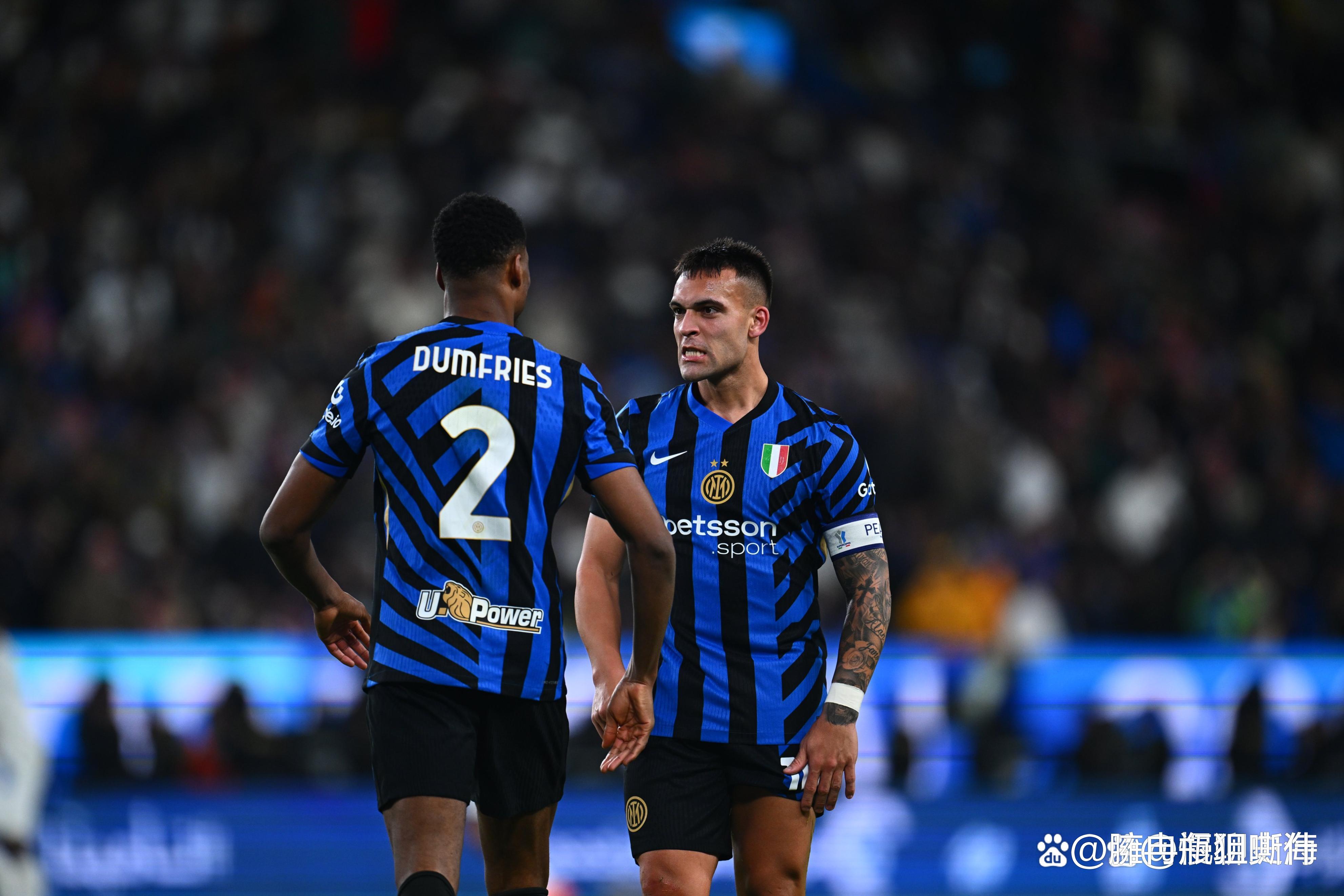 环足奖年度最佳女足球员候选：邦马蒂、普特利亚斯、凯莉在列（环足奖年度最佳女足球员提名公布：邦马蒂、普特利亚斯、凯莉入围）