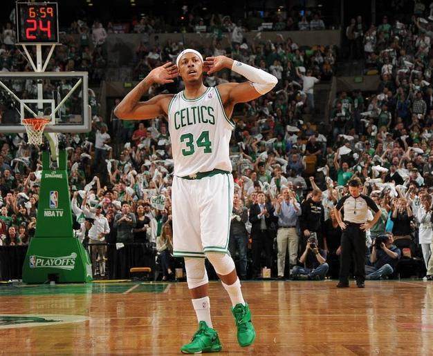 青训球员获得首发机会，表现不俗（青训小将首发登场，发挥亮眼）